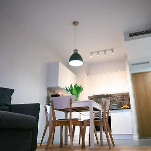 apartament-przy-arsenale.warsawhotelspoland.com/